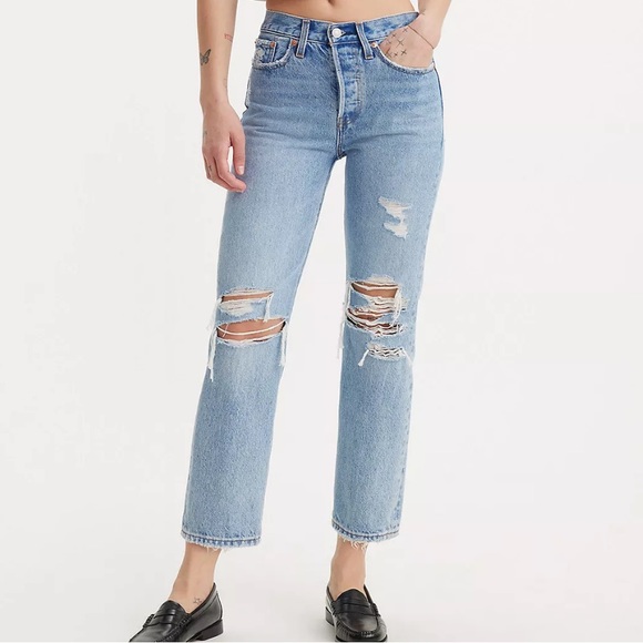 Levi’s Wedgie Jeans - Probably OK - Light Wash - Picture 2 of 5